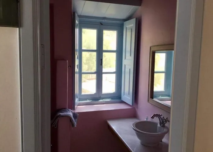 Apanemo Grikos Bay (Patmos)