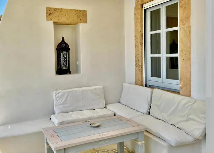 Daire Apanemo Grikos Bay (Patmos)