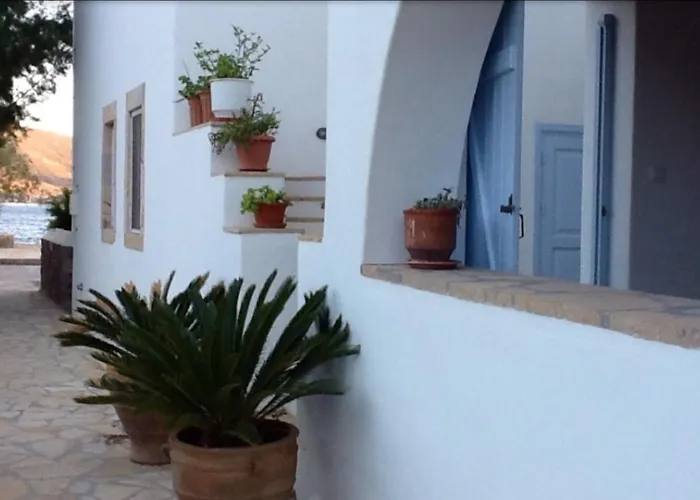 Daire Apanemo Grikos Bay (Patmos)